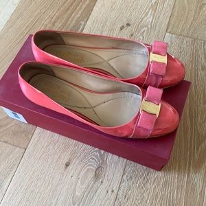 Salvatore ferrogamo varina shoes